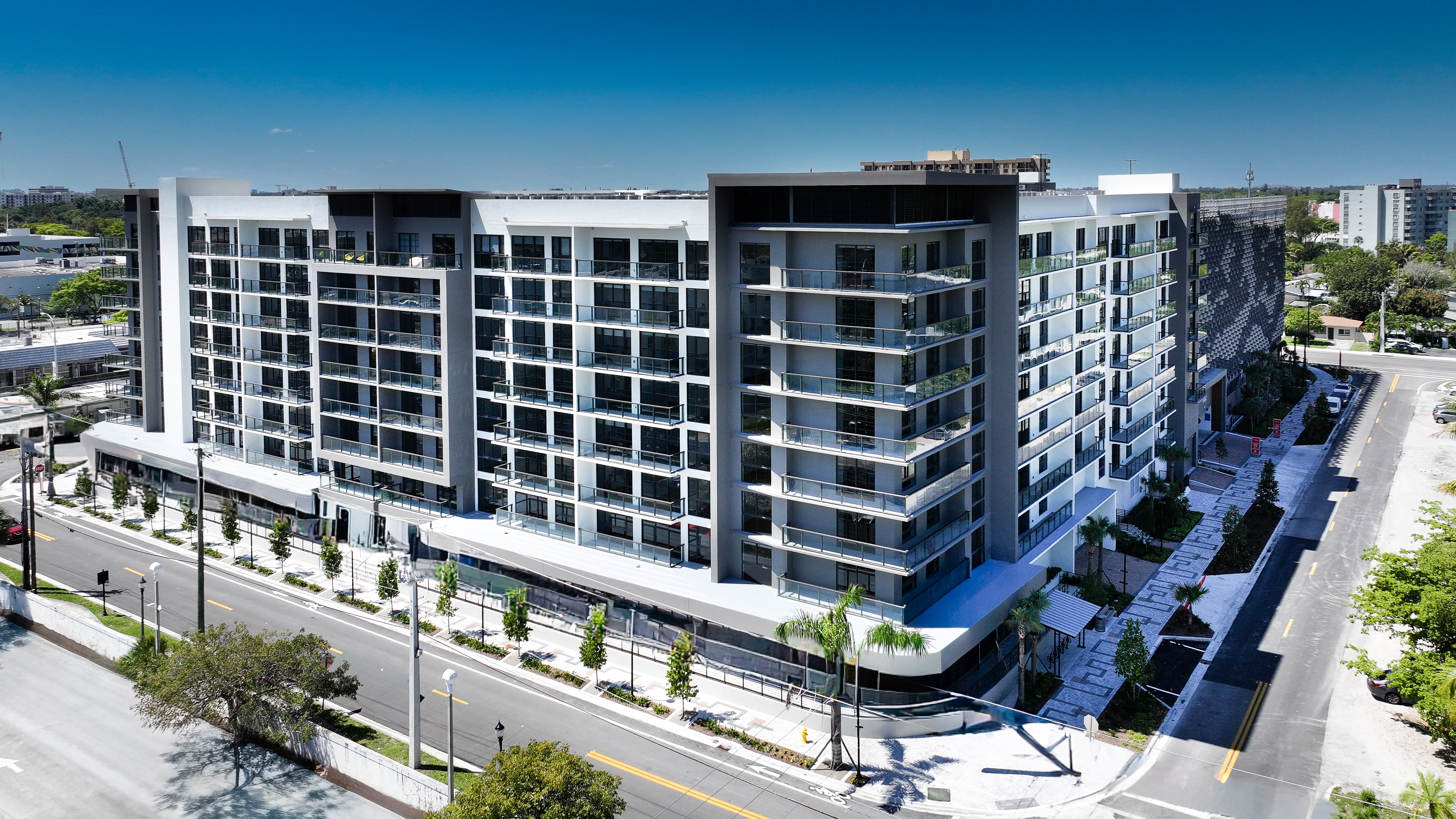 Manor Biscayne